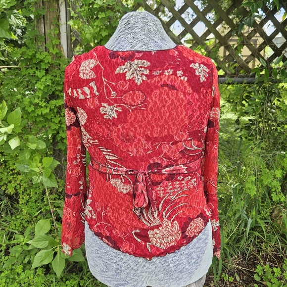 90s Red Floral Paisley Lace Bell Sleeved Fairycore Whimisgoth Style Top Small - Picture 7 of 10